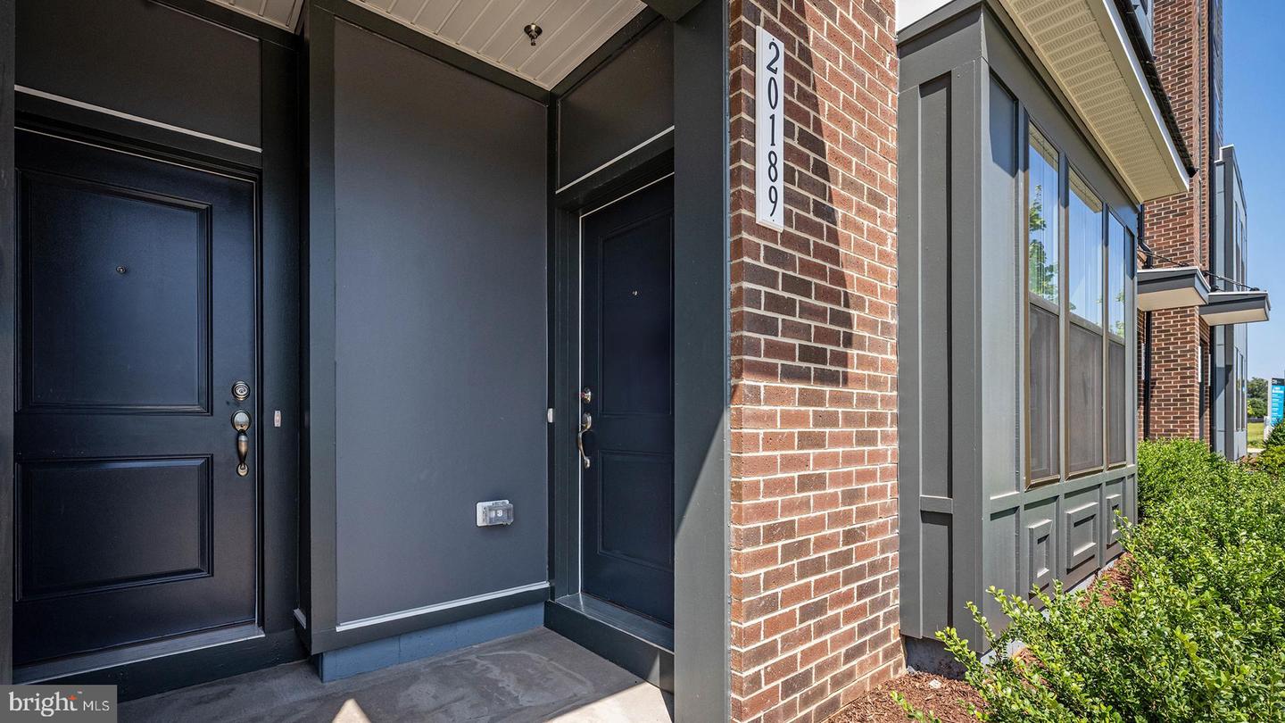 20189 NORTHPARK DR, ASHBURN, Virginia 20147, 3 Bedrooms Bedrooms, ,2 BathroomsBathrooms,Residential,For sale,20189 NORTHPARK DR,VALO2105716 MLS # VALO2105716