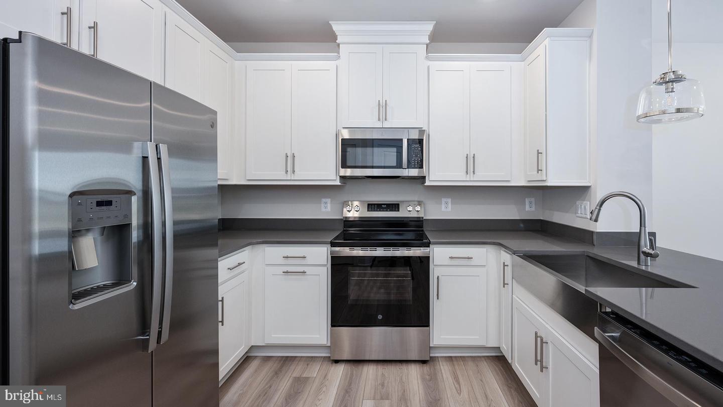 20189 NORTHPARK DR, ASHBURN, Virginia 20147, 3 Bedrooms Bedrooms, ,2 BathroomsBathrooms,Residential,For sale,20189 NORTHPARK DR,VALO2105716 MLS # VALO2105716