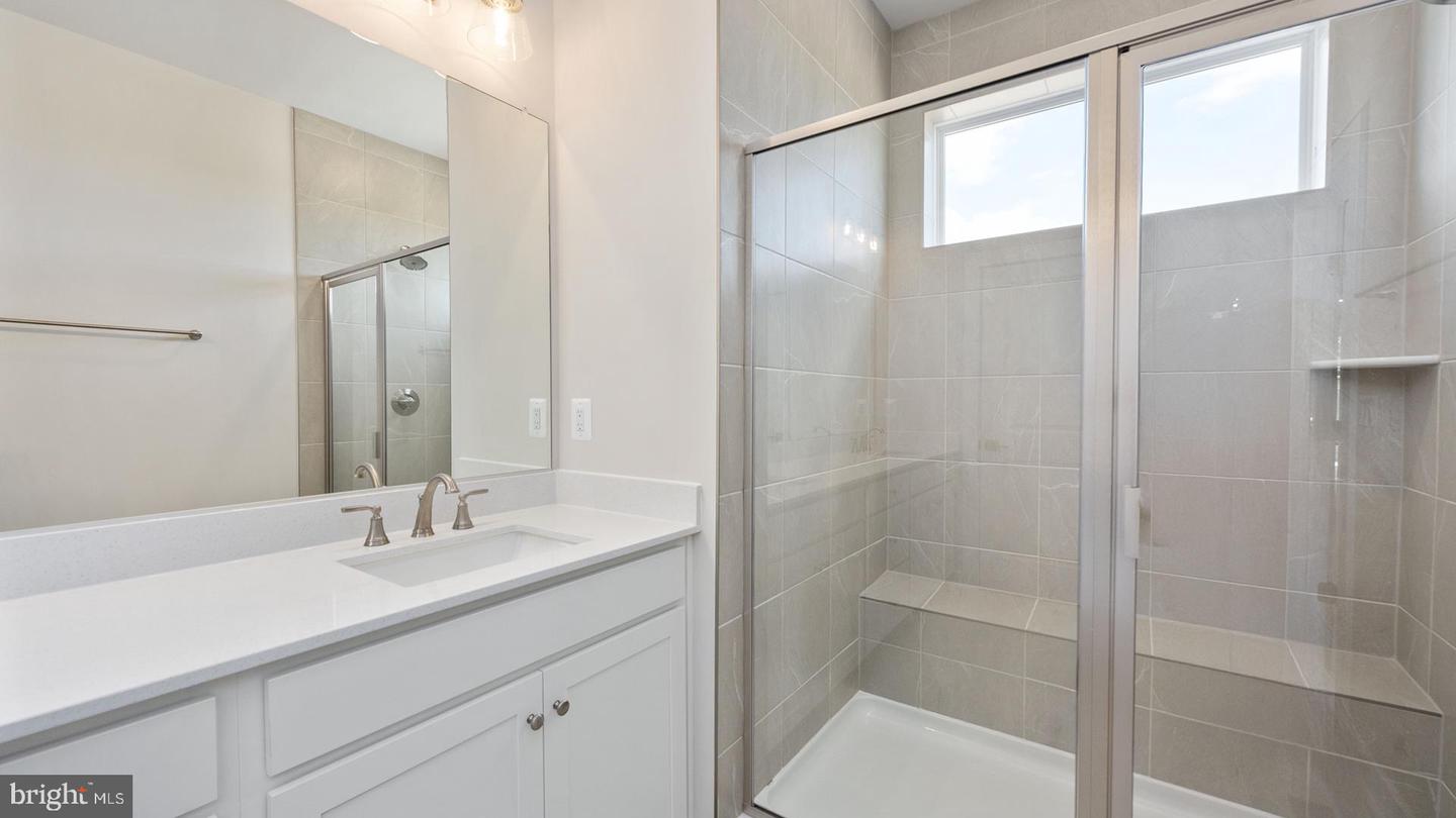 44583 STRABANE TER, ASHBURN, Virginia 20147, 3 Bedrooms Bedrooms, ,2 BathroomsBathrooms,Residential,For sale,44583 STRABANE TER,VALO2105750 MLS # VALO2105750