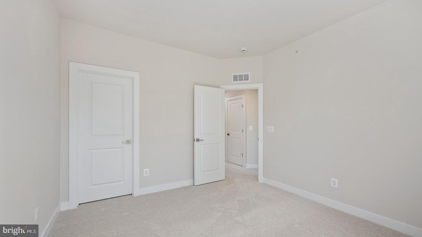 44583 STRABANE TER, ASHBURN, Virginia 20147, 3 Bedrooms Bedrooms, ,2 BathroomsBathrooms,Residential,For sale,44583 STRABANE TER,VALO2105750 MLS # VALO2105750