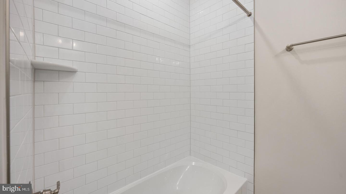 44583 STRABANE TER, ASHBURN, Virginia 20147, 3 Bedrooms Bedrooms, ,2 BathroomsBathrooms,Residential,For sale,44583 STRABANE TER,VALO2105750 MLS # VALO2105750