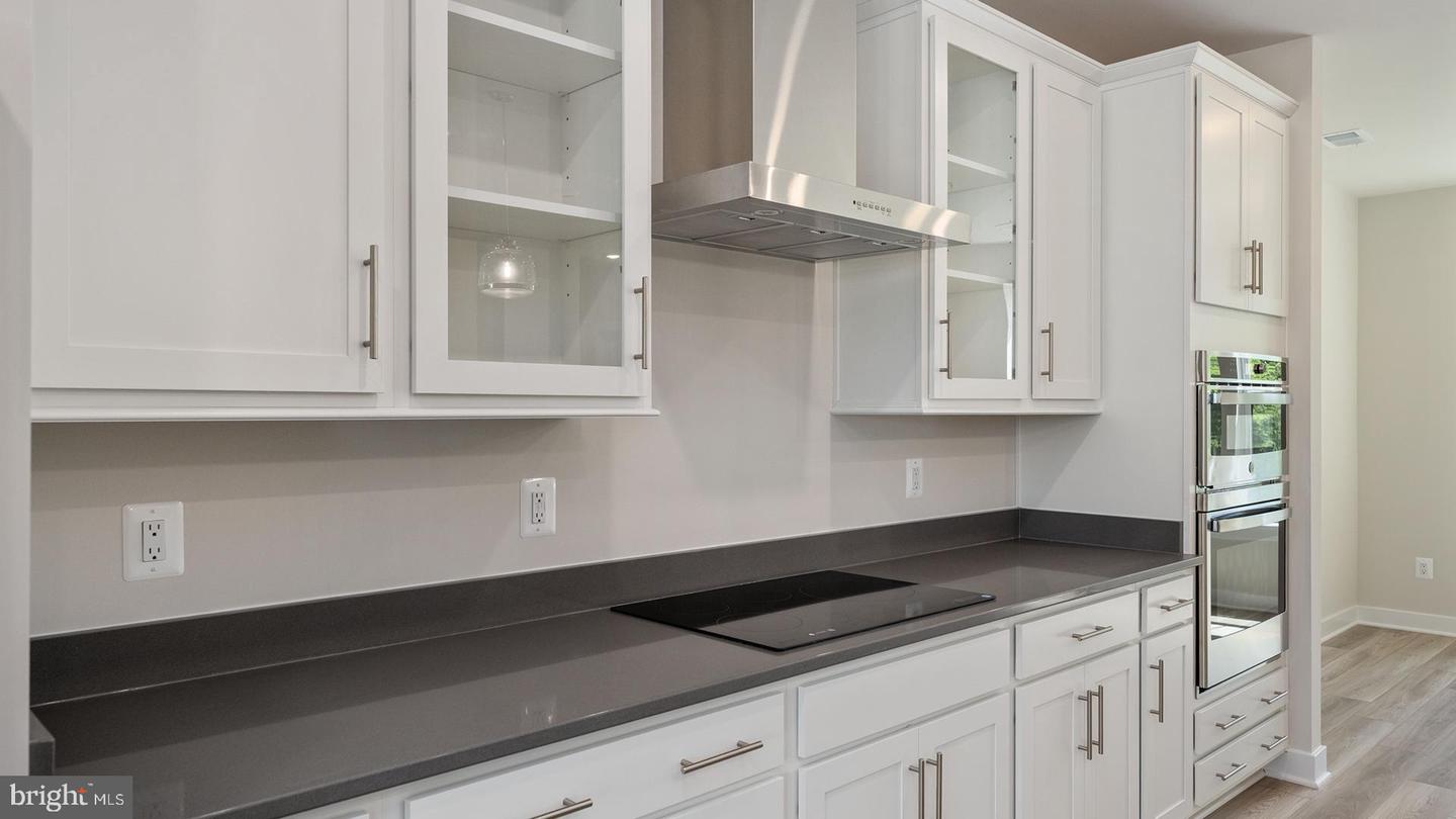 44583 STRABANE TER, ASHBURN, Virginia 20147, 3 Bedrooms Bedrooms, ,2 BathroomsBathrooms,Residential,For sale,44583 STRABANE TER,VALO2105750 MLS # VALO2105750