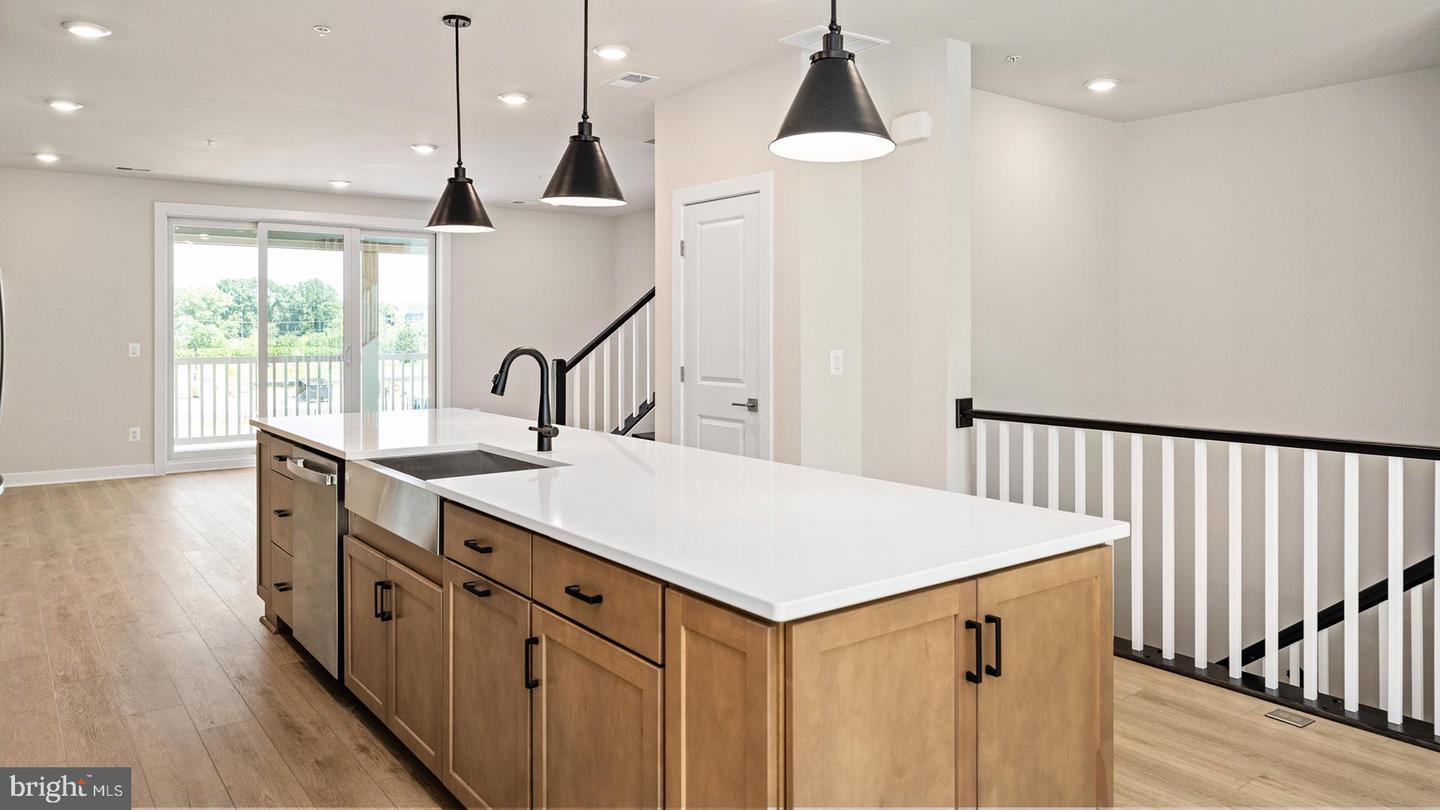 44589 STRABANE TER, ASHBURN, Virginia 20147, 3 Bedrooms Bedrooms, ,2 BathroomsBathrooms,Residential,For sale,44589 STRABANE TER,VALO2105758 MLS # VALO2105758