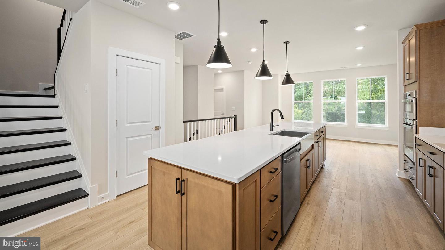 44589 STRABANE TER, ASHBURN, Virginia 20147, 3 Bedrooms Bedrooms, ,2 BathroomsBathrooms,Residential,For sale,44589 STRABANE TER,VALO2105758 MLS # VALO2105758