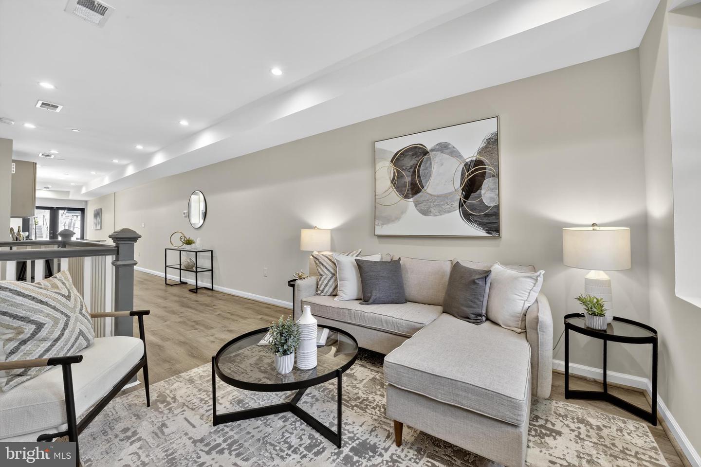 2016 4TH ST NE #1, WASHINGTON, District Of Columbia 20002, 2 Bedrooms Bedrooms, ,2 BathroomsBathrooms,Residential,For sale,2016 4TH ST NE #1,DCDC2217550 MLS # DCDC2217550