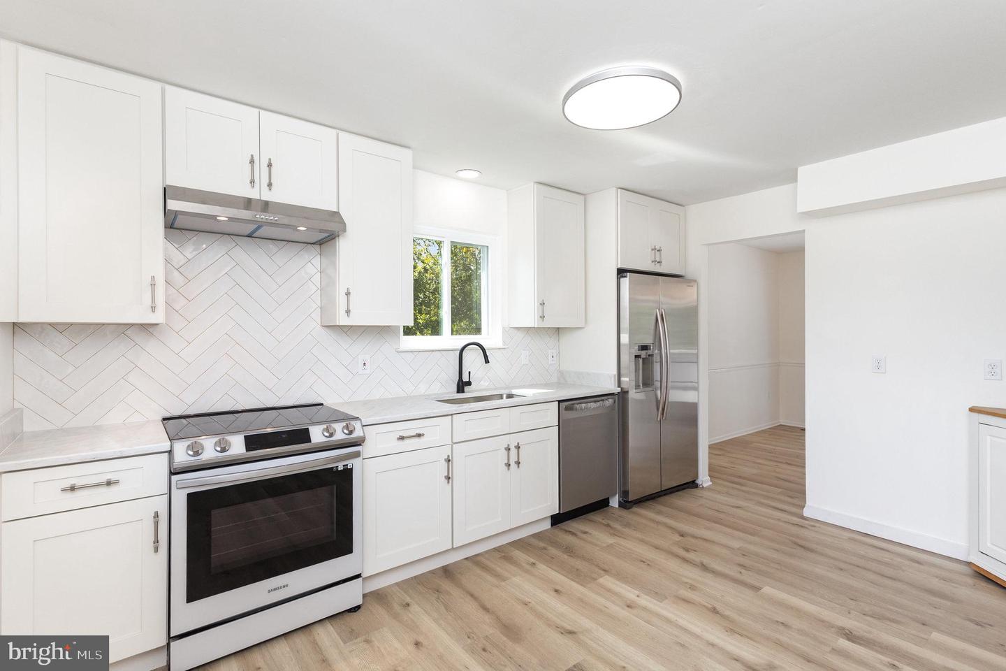 4216 HIGH RIDGE RD, HAYMARKET, Virginia 20169, 3 Bedrooms Bedrooms, 11 Rooms Rooms,3 BathroomsBathrooms,Residential,For sale,4216 HIGH RIDGE RD,VAPW2102964 MLS # VAPW2102964