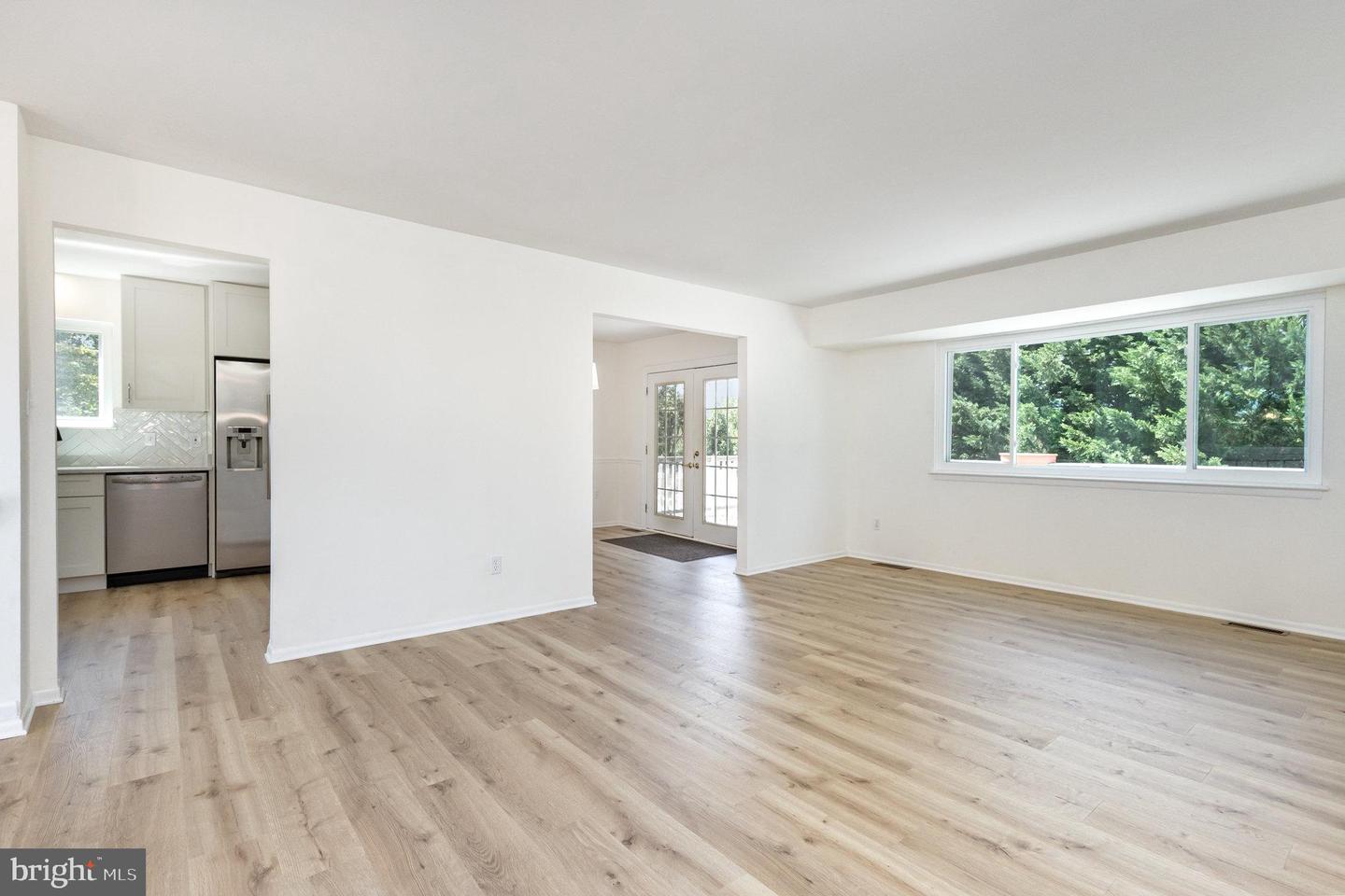 4216 HIGH RIDGE RD, HAYMARKET, Virginia 20169, 3 Bedrooms Bedrooms, 11 Rooms Rooms,3 BathroomsBathrooms,Residential,For sale,4216 HIGH RIDGE RD,VAPW2102964 MLS # VAPW2102964