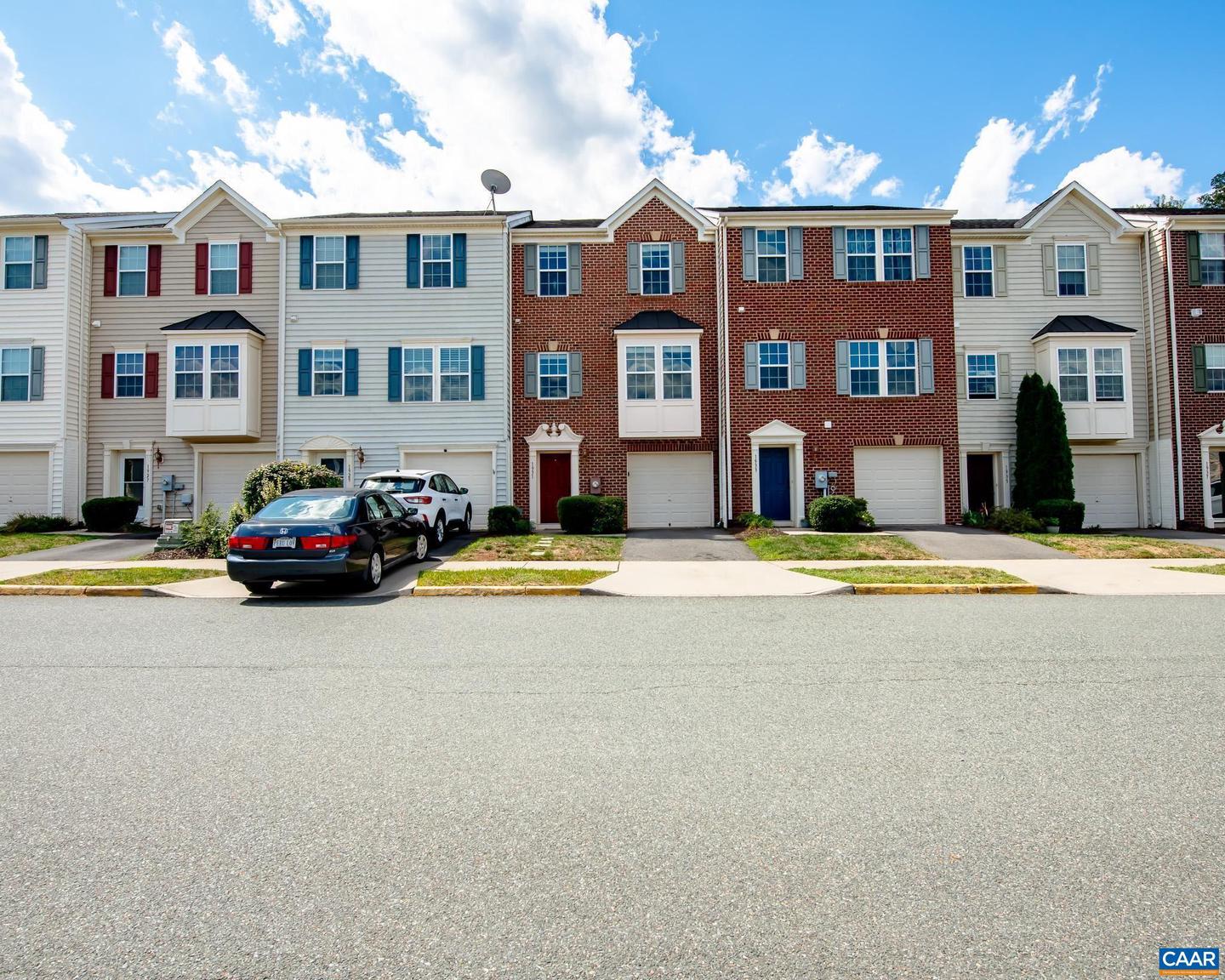 1931 ASHEVILLE DR, CHARLOTTESVILLE, Virginia 22911, 3 Bedrooms Bedrooms, ,2 BathroomsBathrooms,Residential,For sale,1931 ASHEVILLE DR,668436 MLS # 668436