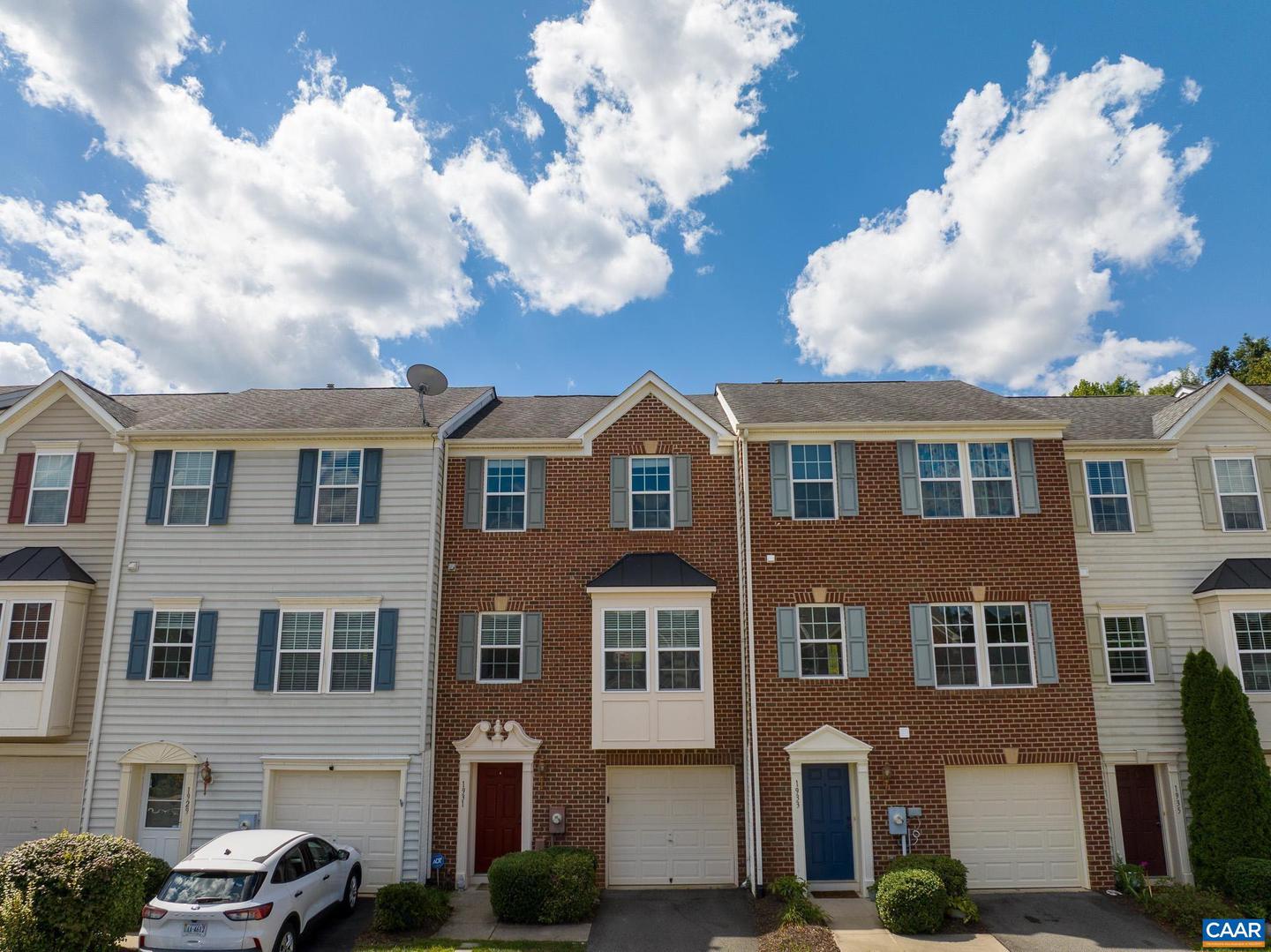 1931 ASHEVILLE DR, CHARLOTTESVILLE, Virginia 22911, 3 Bedrooms Bedrooms, ,2 BathroomsBathrooms,Residential,For sale,1931 ASHEVILLE DR,668436 MLS # 668436