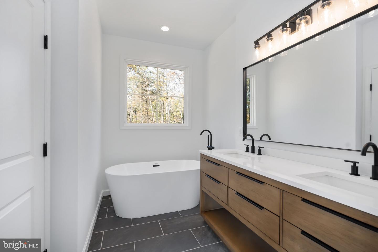 HUNTERS RIDGE LN, UNIONVILLE, Virginia 22567, 3 Bedrooms Bedrooms, ,2 BathroomsBathrooms,Residential,For sale,HUNTERS RIDGE LN,VAOR2010628 MLS # VAOR2010628