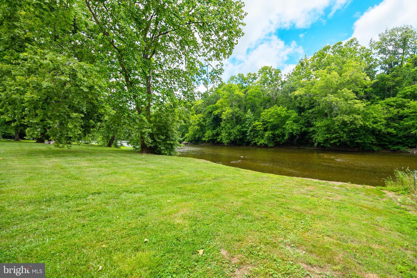 711 INDIAN CAMP TRL, MAURERTOWN, Virginia 22644, ,Residential,For sale,711 INDIAN CAMP TRL,VASH2012388 MLS # VASH2012388