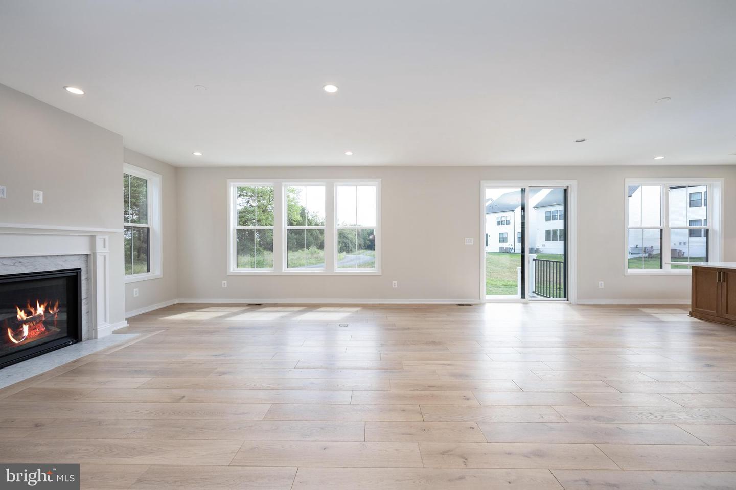 41697 CAREFREE CT, ALDIE, Virginia 20105, 6 Bedrooms Bedrooms, ,6 BathroomsBathrooms,Residential,For sale,41697 CAREFREE CT,VALO2105800 MLS # VALO2105800