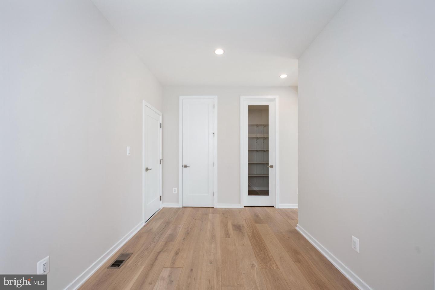 41697 CAREFREE CT, ALDIE, Virginia 20105, 6 Bedrooms Bedrooms, ,6 BathroomsBathrooms,Residential,For sale,41697 CAREFREE CT,VALO2105800 MLS # VALO2105800