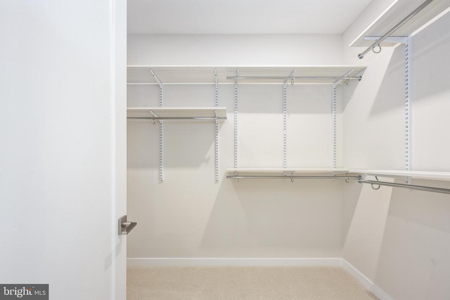 41697 CAREFREE CT, ALDIE, Virginia 20105, 6 Bedrooms Bedrooms, ,6 BathroomsBathrooms,Residential,For sale,41697 CAREFREE CT,VALO2105800 MLS # VALO2105800