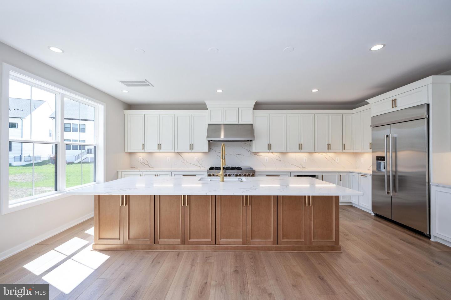 41697 CAREFREE CT, ALDIE, Virginia 20105, 6 Bedrooms Bedrooms, ,6 BathroomsBathrooms,Residential,For sale,41697 CAREFREE CT,VALO2105800 MLS # VALO2105800