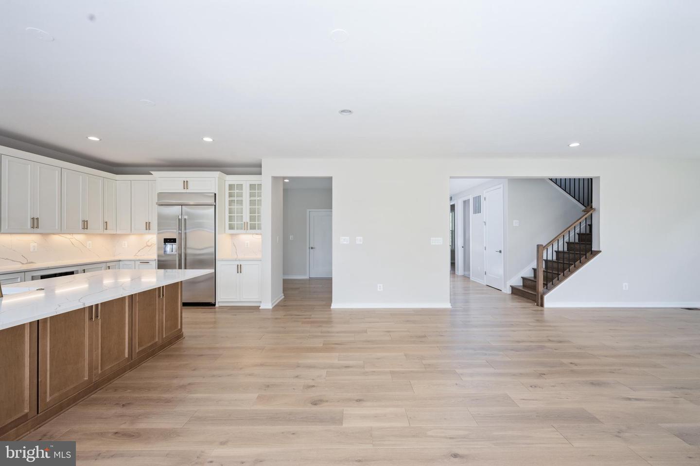 41697 CAREFREE CT, ALDIE, Virginia 20105, 6 Bedrooms Bedrooms, ,6 BathroomsBathrooms,Residential,For sale,41697 CAREFREE CT,VALO2105800 MLS # VALO2105800