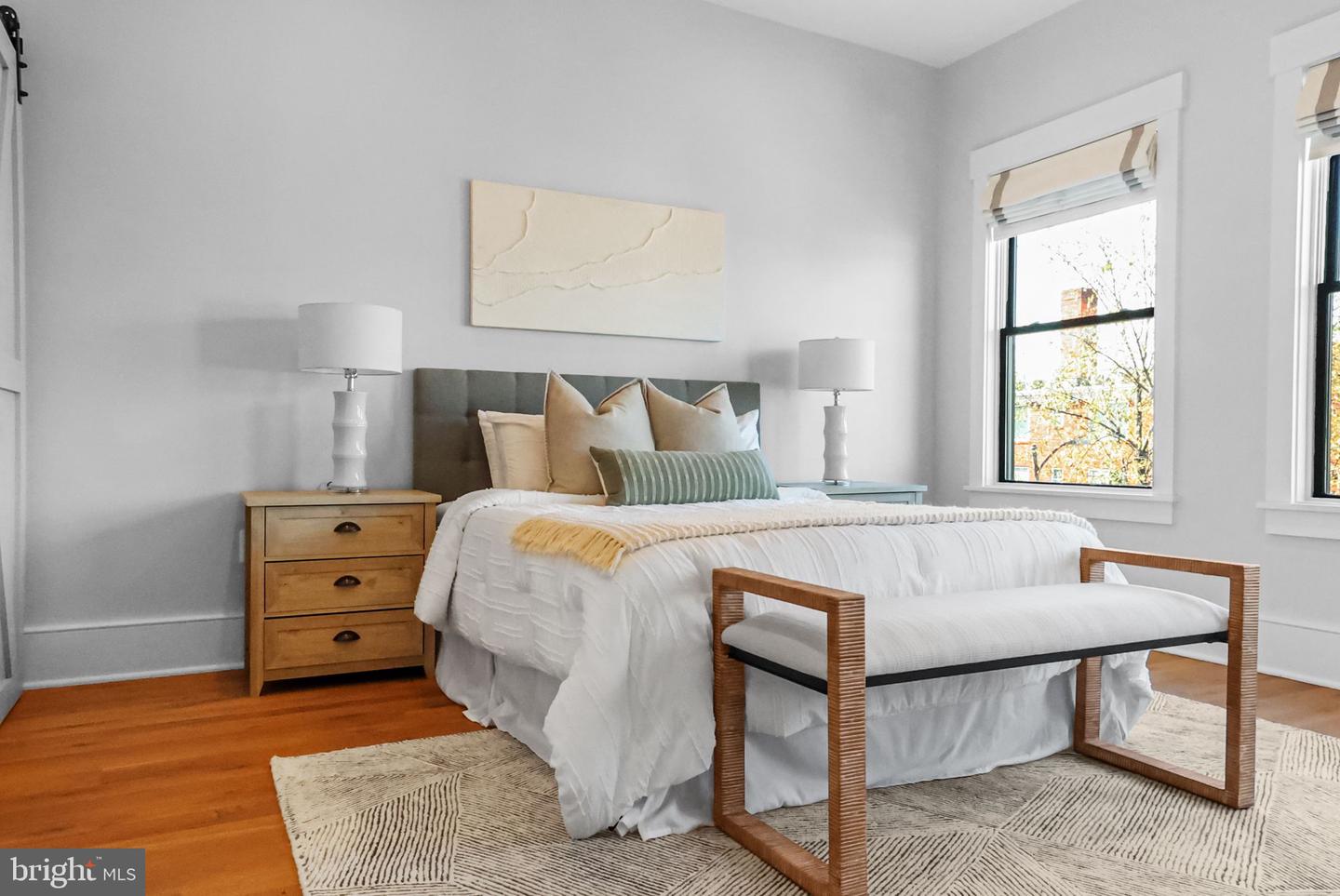 1622 E ST SE, WASHINGTON, District Of Columbia 20003, 4 Bedrooms Bedrooms, ,4 BathroomsBathrooms,Residential,For sale,1622 E ST SE,DCDC2217584 MLS # DCDC2217584