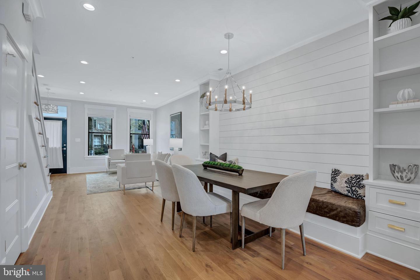 1622 E ST SE, WASHINGTON, District Of Columbia 20003, 4 Bedrooms Bedrooms, ,4 BathroomsBathrooms,Residential,For sale,1622 E ST SE,DCDC2217584 MLS # DCDC2217584