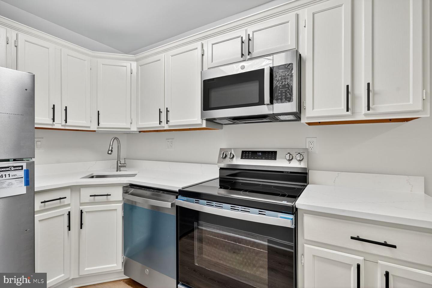 1741 N TROY ST #8-428, ARLINGTON, Virginia 22201, 2 Bedrooms Bedrooms, ,1 BathroomBathrooms,Residential,For sale,1741 N TROY ST #8-428,VAAR2062980 MLS # VAAR2062980