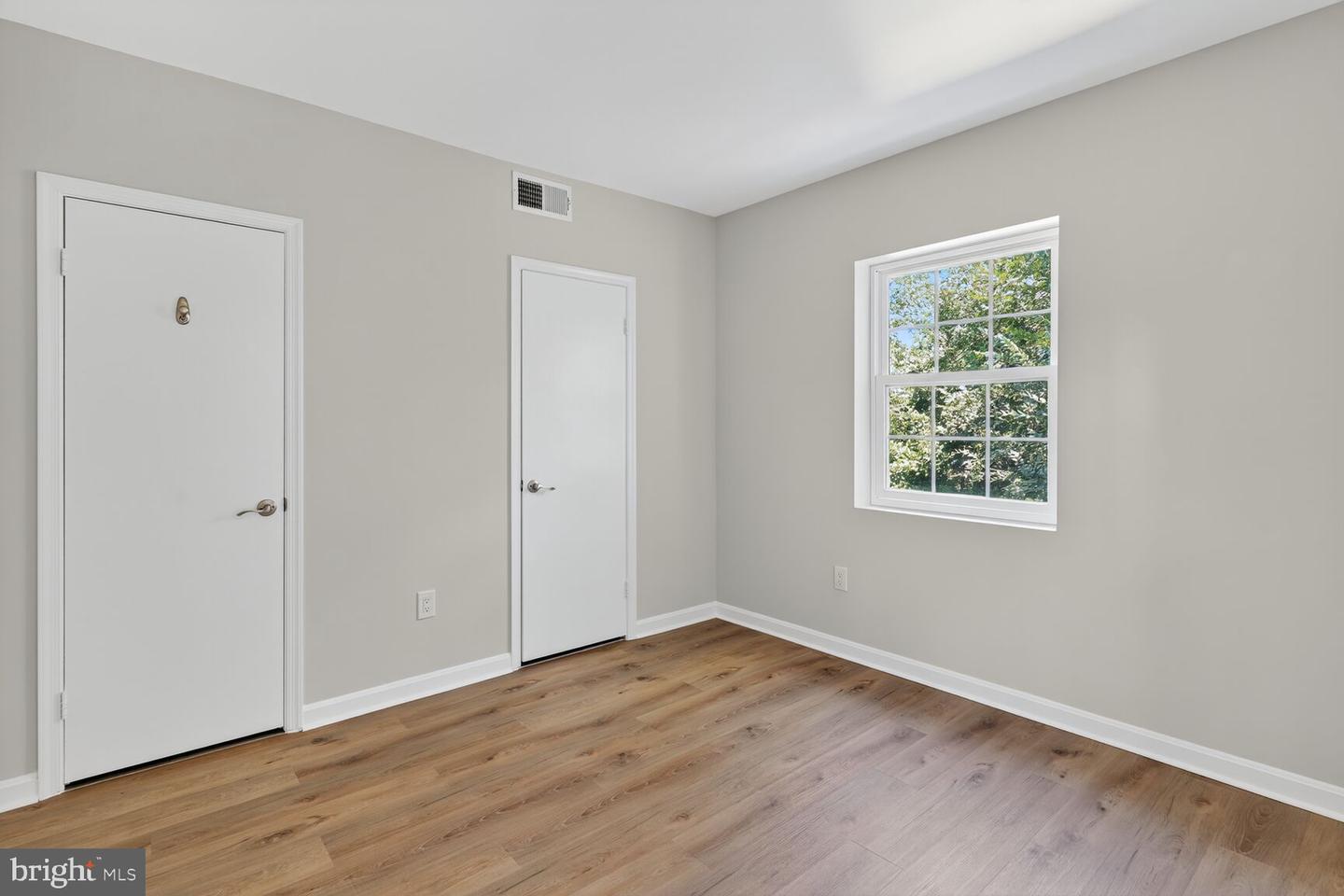 1741 N TROY ST #8-428, ARLINGTON, Virginia 22201, 2 Bedrooms Bedrooms, ,1 BathroomBathrooms,Residential,For sale,1741 N TROY ST #8-428,VAAR2062980 MLS # VAAR2062980