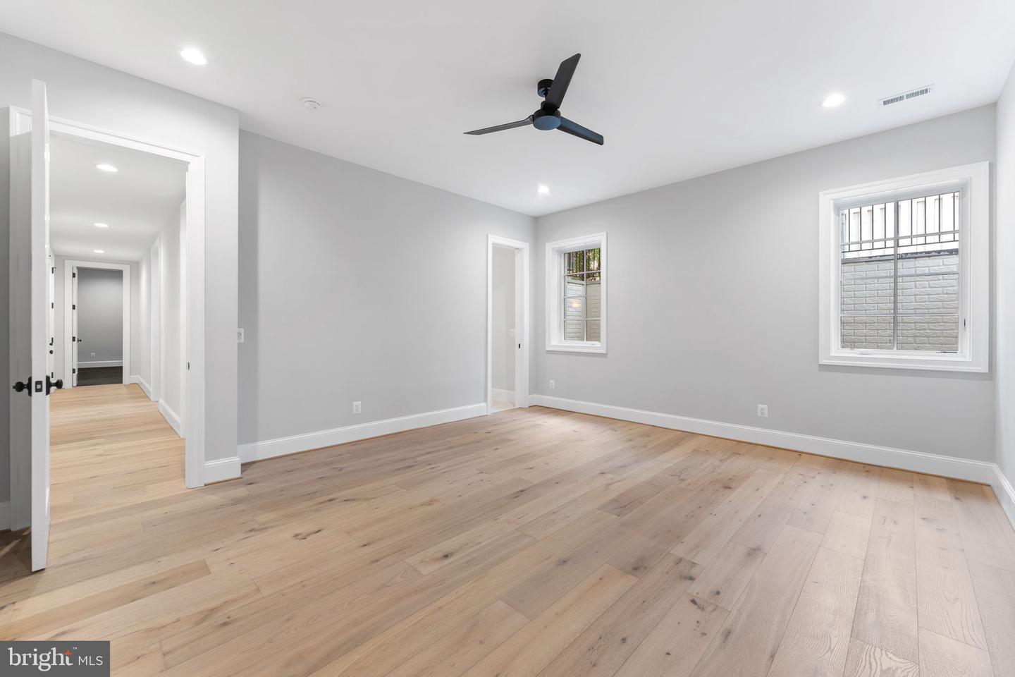1446 COLA DR, MCLEAN, Virginia 22101, 6 Bedrooms Bedrooms, ,6 BathroomsBathrooms,Residential,For sale,1446 COLA DR,VAFX2264348 MLS # VAFX2264348