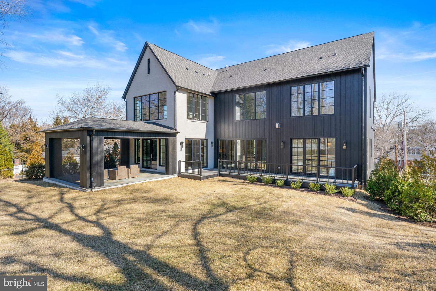 1446 COLA DR, MCLEAN, Virginia 22101, 6 Bedrooms Bedrooms, ,6 BathroomsBathrooms,Residential,For sale,1446 COLA DR,VAFX2264348 MLS # VAFX2264348