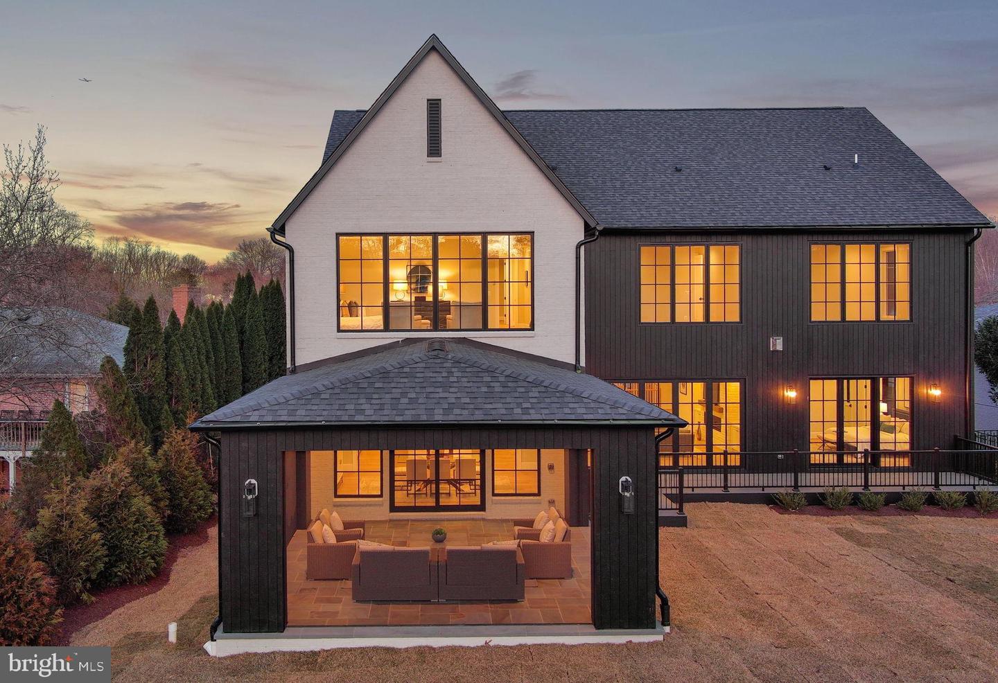 1446 COLA DR, MCLEAN, Virginia 22101, 6 Bedrooms Bedrooms, ,6 BathroomsBathrooms,Residential,For sale,1446 COLA DR,VAFX2264348 MLS # VAFX2264348
