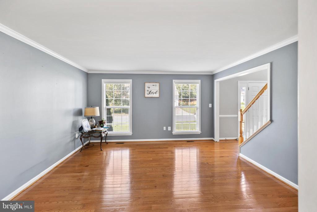 3622 CAROLINA CT, FREDERICKSBURG, Virginia 22408, 5 Bedrooms Bedrooms, ,3 BathroomsBathrooms,Residential,3622 CAROLINA CT,VASP2035844 MLS # VASP2035844