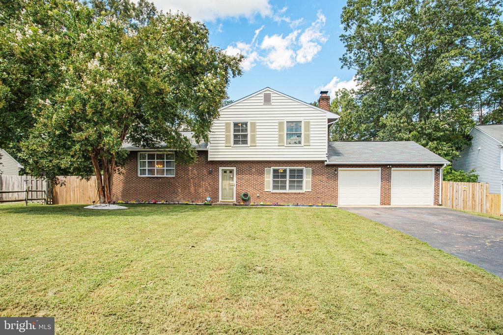 10414 HILLSIDE LN, FREDERICKSBURG, Virginia 22408, 3 Bedrooms Bedrooms, ,2 BathroomsBathrooms,Residential,10414 HILLSIDE LN,VASP2035870 MLS # VASP2035870