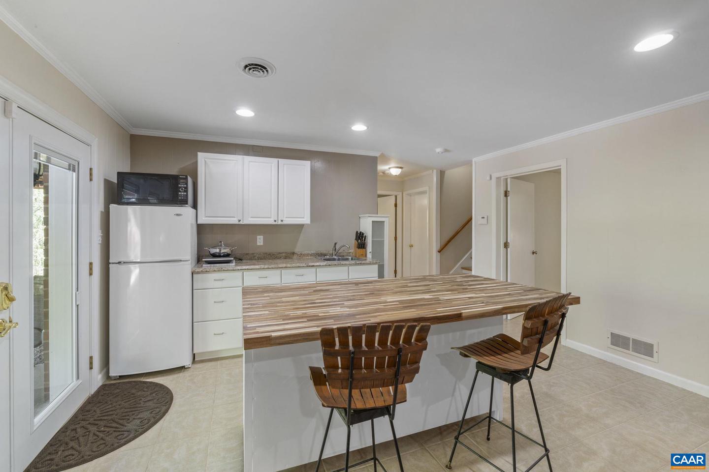 3511 MARLBORO CT, CHARLOTTESVILLE, Virginia 22901, 3 Bedrooms Bedrooms, ,3 BathroomsBathrooms,Residential,For sale,3511 MARLBORO CT,661677 MLS # 661677