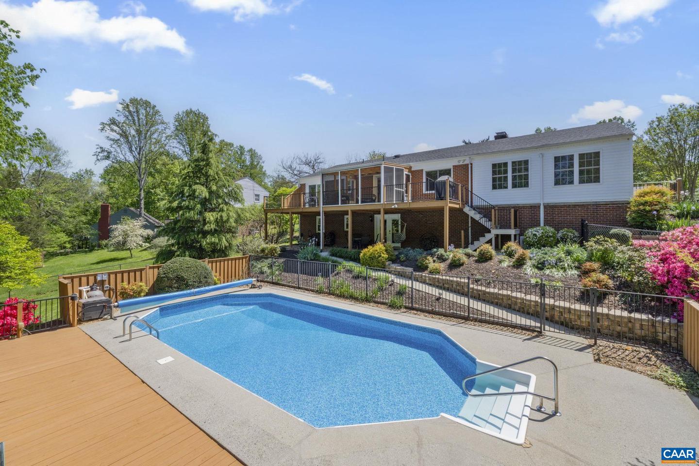 3511 MARLBORO CT, CHARLOTTESVILLE, Virginia 22901, 3 Bedrooms Bedrooms, ,3 BathroomsBathrooms,Residential,For sale,3511 MARLBORO CT,661677 MLS # 661677