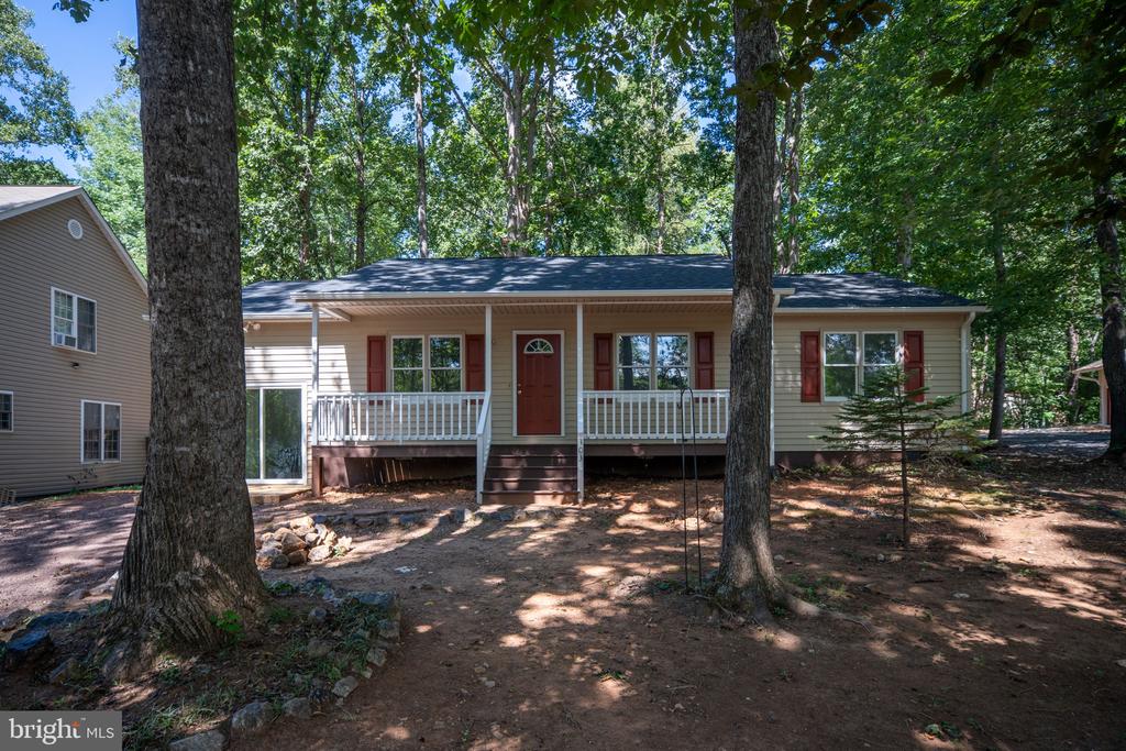 303 MT PLEASANT DR, LOCUST GROVE, Virginia 22508, 3 Bedrooms Bedrooms, ,2 BathroomsBathrooms,Residential,303 MT PLEASANT DR,VAOR2010636 MLS # VAOR2010636