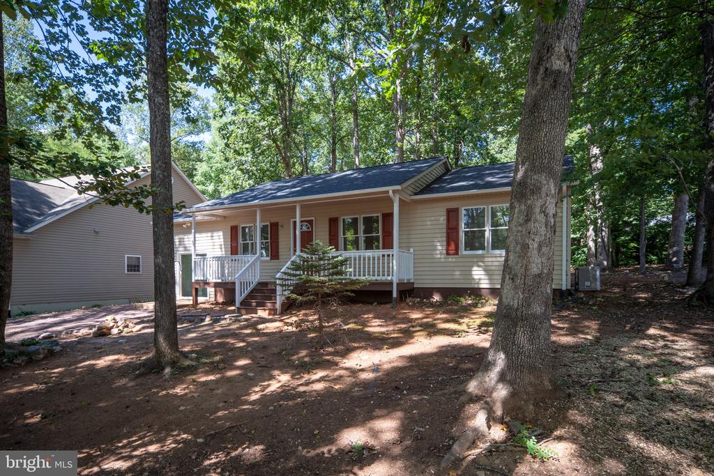 303 MT PLEASANT DR, LOCUST GROVE, Virginia 22508, 3 Bedrooms Bedrooms, ,2 BathroomsBathrooms,Residential,303 MT PLEASANT DR,VAOR2010636 MLS # VAOR2010636