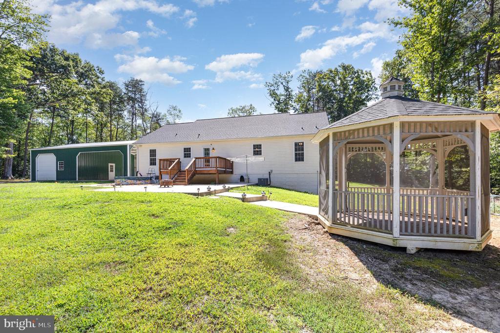 5428 RIDGE RD, SPOTSYLVANIA, Virginia 22551, 4 Bedrooms Bedrooms, ,3 BathroomsBathrooms,Residential,5428 RIDGE RD,VASP2035932 MLS # VASP2035932