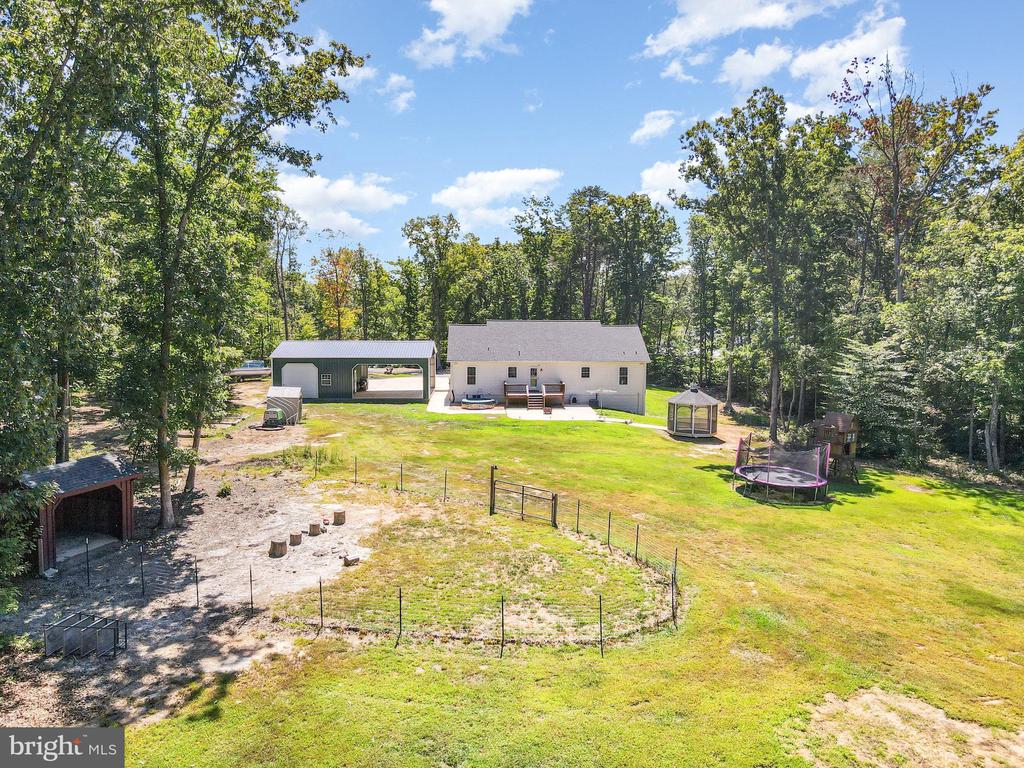 5428 RIDGE RD, SPOTSYLVANIA, Virginia 22551, 4 Bedrooms Bedrooms, ,3 BathroomsBathrooms,Residential,5428 RIDGE RD,VASP2035932 MLS # VASP2035932
