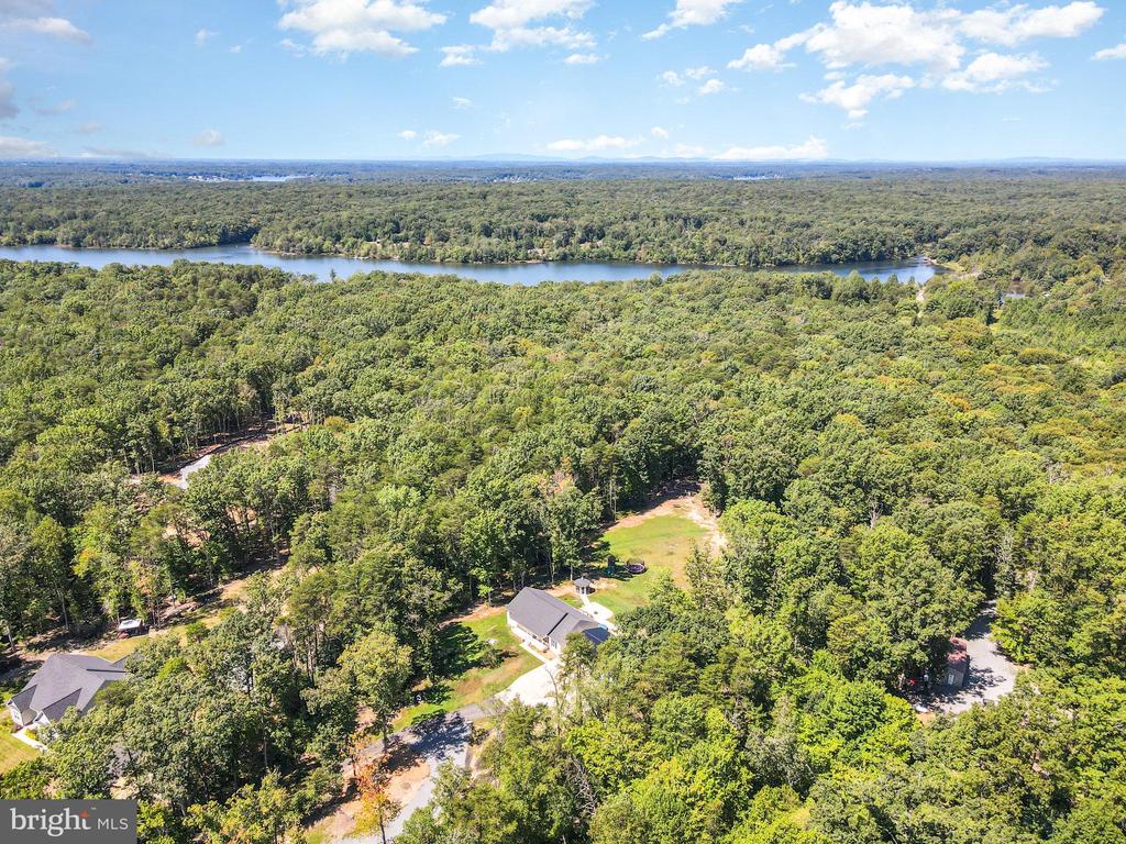 5428 RIDGE RD, SPOTSYLVANIA, Virginia 22551, 4 Bedrooms Bedrooms, ,3 BathroomsBathrooms,Residential,5428 RIDGE RD,VASP2035932 MLS # VASP2035932