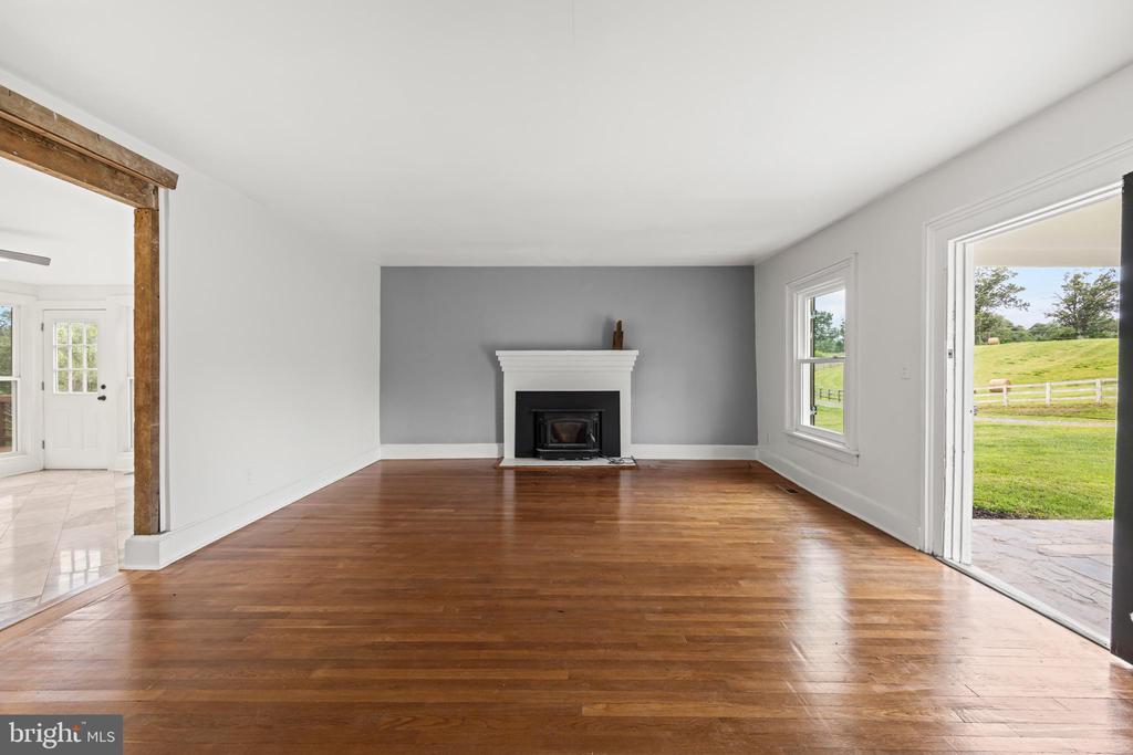 13506 TEAR JAMES TRL, AMISSVILLE, Virginia 20106, 3 Bedrooms Bedrooms, ,2 BathroomsBathrooms,Residential,13506 TEAR JAMES TRL,VACU2011460 MLS # VACU2011460