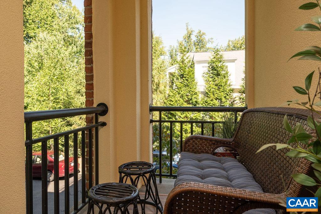 727 CAIRN HEIGHTS CT, CHARLOTTESVILLE, Virginia 22903, 4 Bedrooms Bedrooms, ,3 BathroomsBathrooms,Residential,727 CAIRN HEIGHTS CT,668345 MLS # 668345
