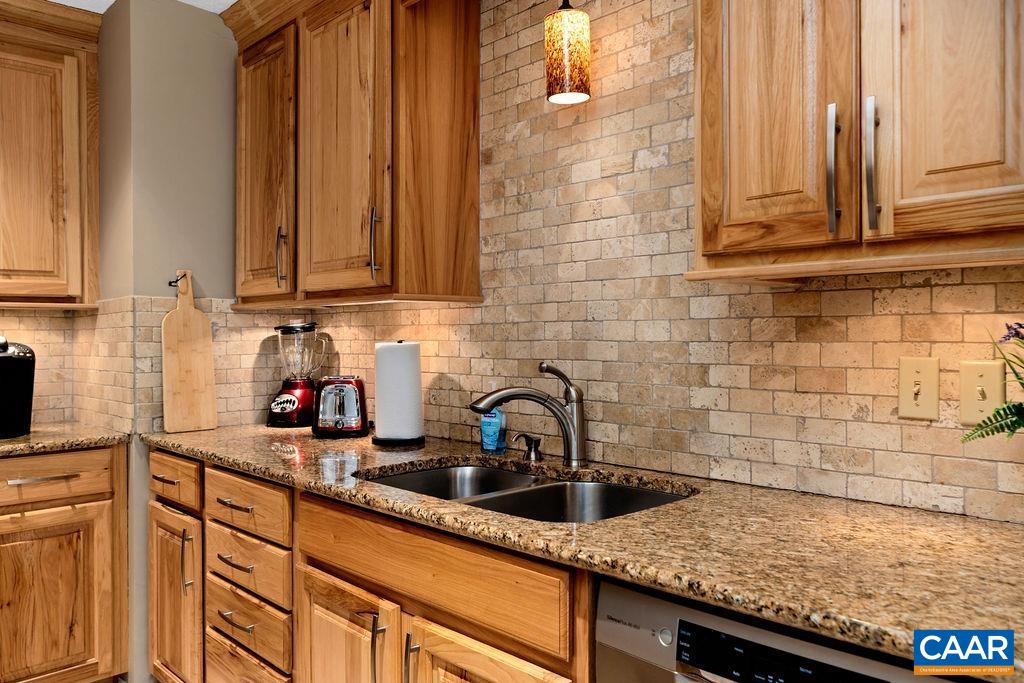 2035 STONE RIDGE, WINTERGREEN, Virginia 22967, 2 Bedrooms Bedrooms, ,2 BathroomsBathrooms,Residential,2035 STONE RIDGE,668346 MLS # 668346