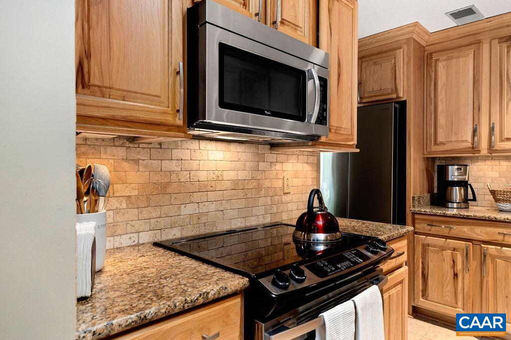 2035 STONE RIDGE, WINTERGREEN, Virginia 22967, 2 Bedrooms Bedrooms, ,2 BathroomsBathrooms,Residential,2035 STONE RIDGE,668346 MLS # 668346