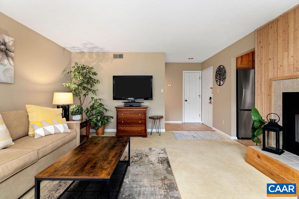 2035 STONE RIDGE, WINTERGREEN, Virginia 22967, 2 Bedrooms Bedrooms, ,2 BathroomsBathrooms,Residential,2035 STONE RIDGE,668346 MLS # 668346