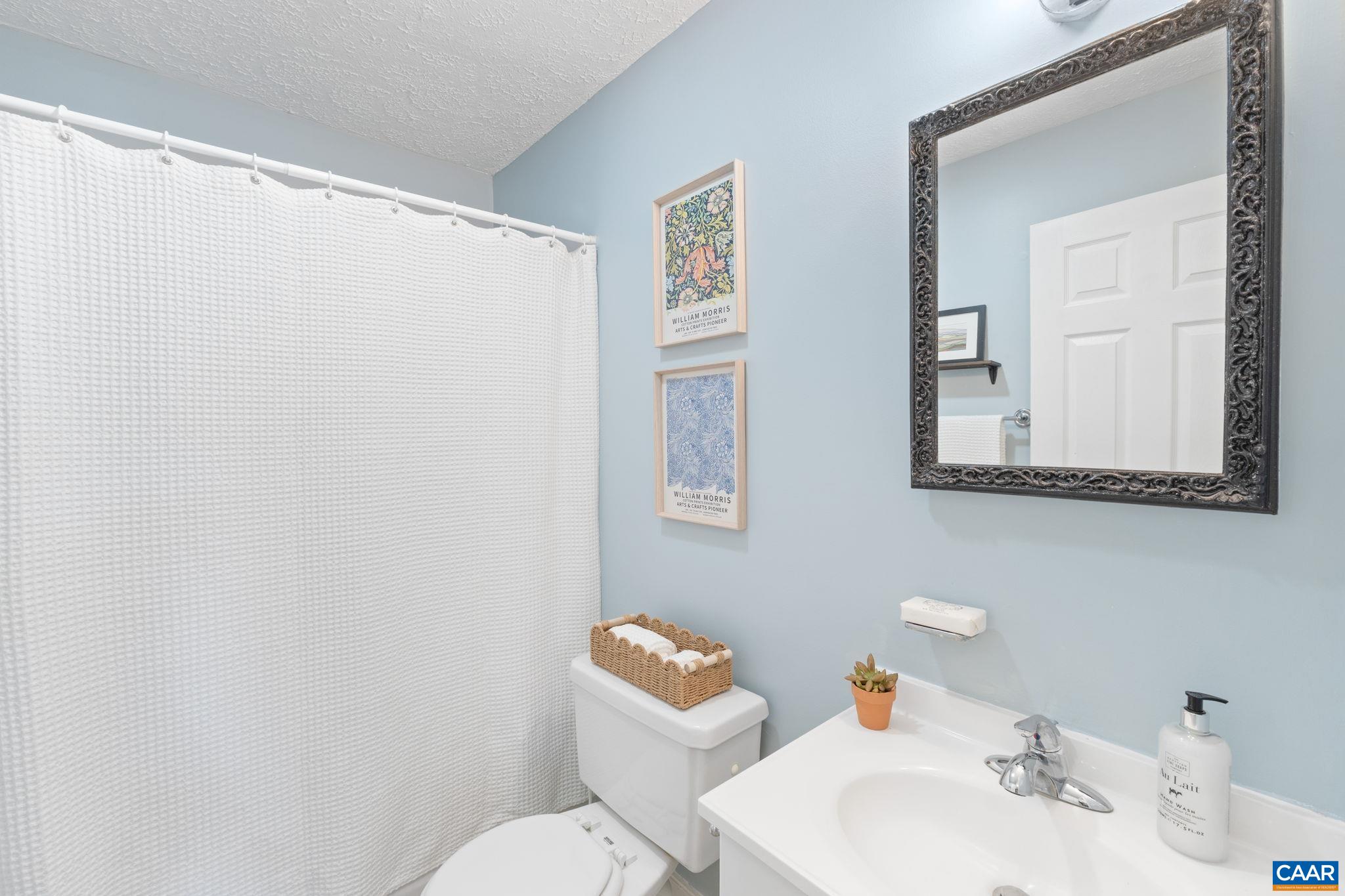 1496 ORCHARD DR, CROZET, Virginia 22932, 3 Bedrooms Bedrooms, ,1 BathroomBathrooms,Residential,1496 ORCHARD DR,668382 MLS # 668382