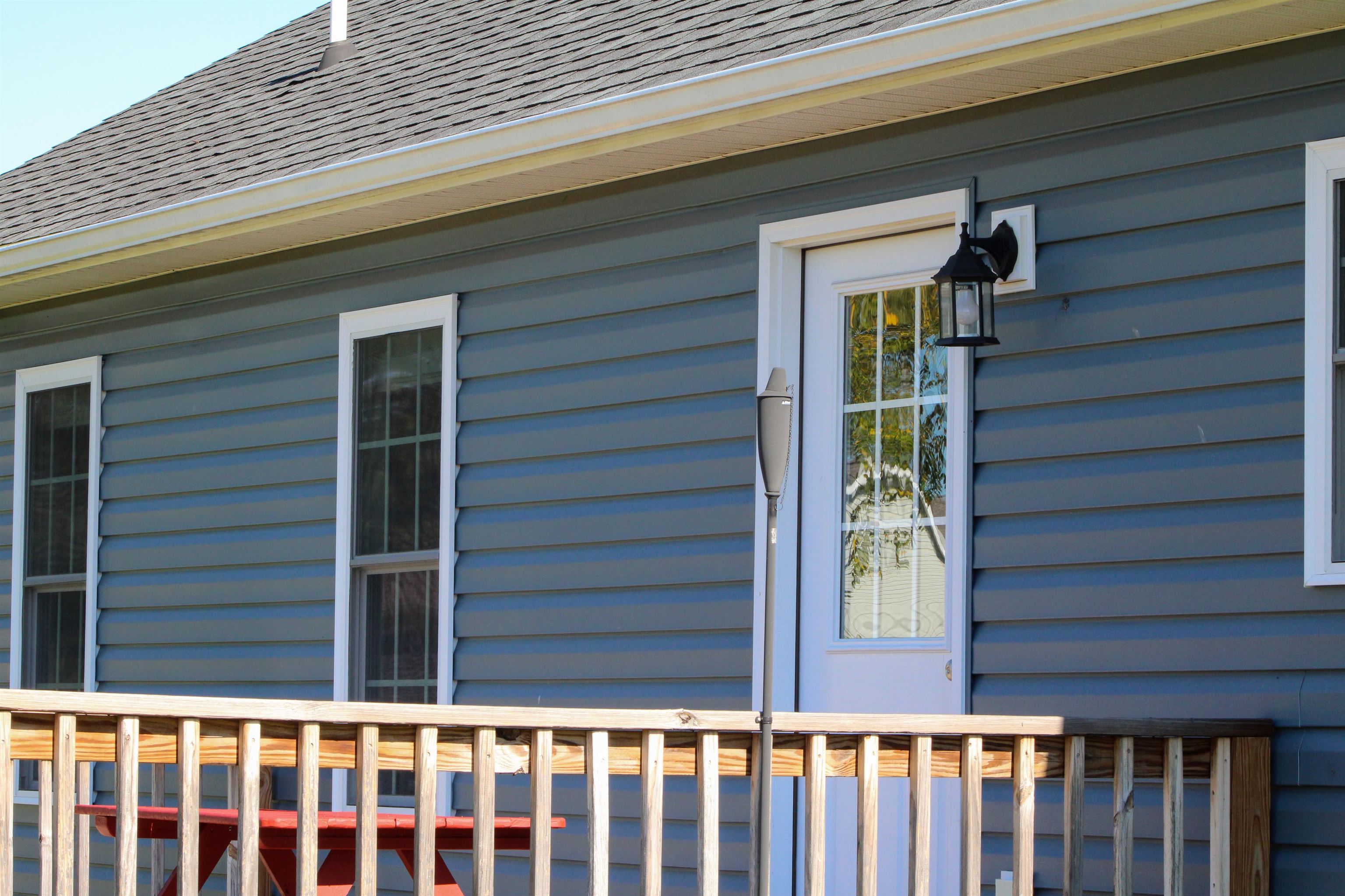 405 11TH ST, GROTTOES, Virginia 24441, 3 Bedrooms Bedrooms, ,2 BathroomsBathrooms,Residential,405 11TH ST,668468 MLS # 668468