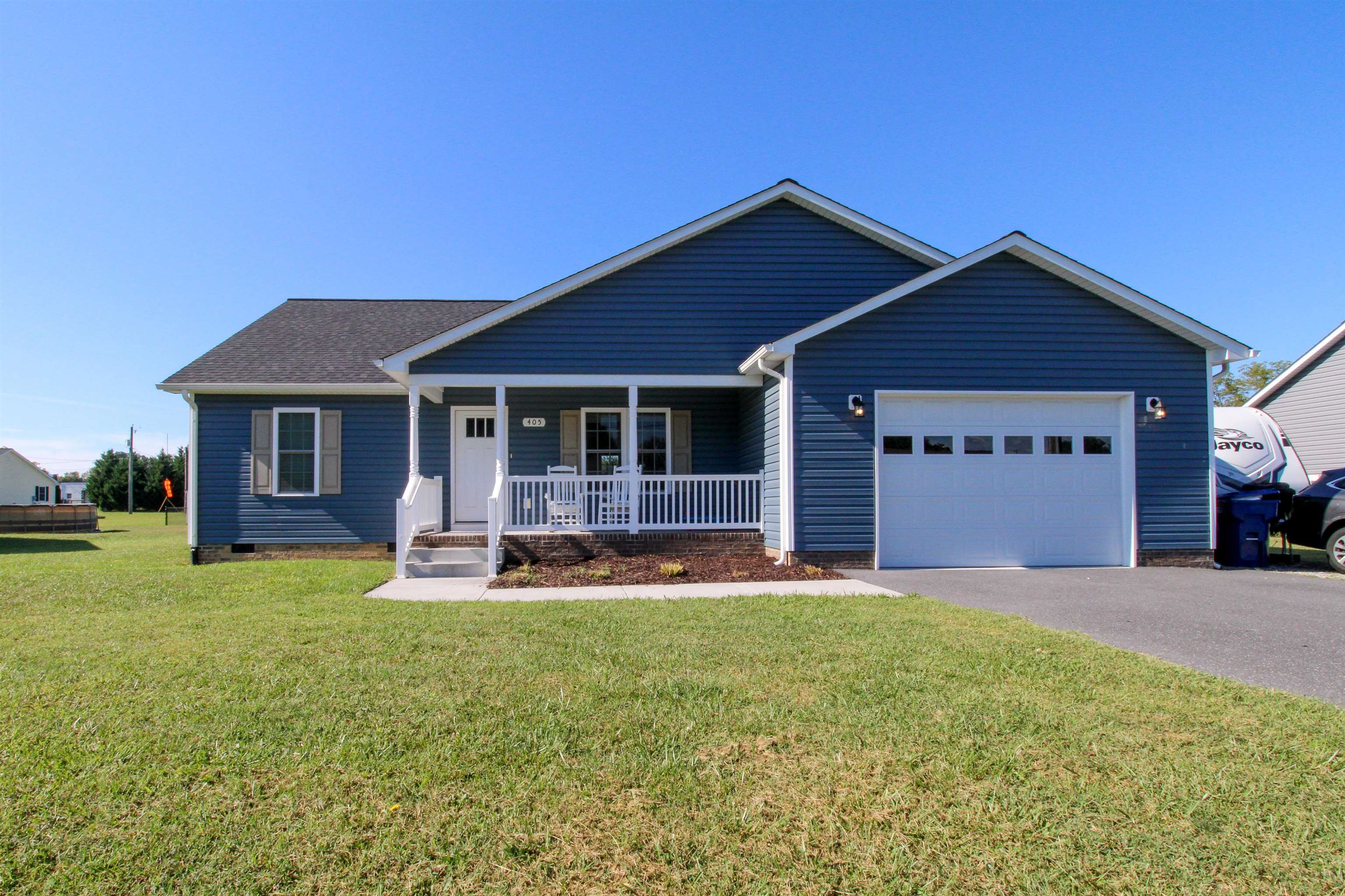 405 11TH ST, GROTTOES, Virginia 24441, 3 Bedrooms Bedrooms, ,2 BathroomsBathrooms,Residential,405 11TH ST,668468 MLS # 668468