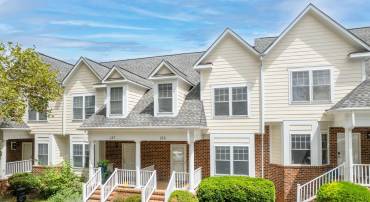 139 OLD FIFTH CIR, CHARLOTTESVILLE, Virginia 22903, 4 Bedrooms Bedrooms, ,3 BathroomsBathrooms,Residential,139 OLD FIFTH CIR,668471 MLS # 668471