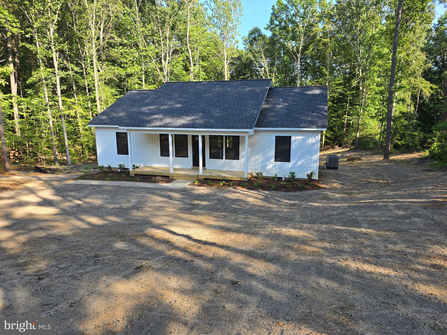 728 MEADOW DRIVE, TAPPAHANNOCK, Virginia 22560, 3 Bedrooms Bedrooms, ,2 BathroomsBathrooms,Residential,For sale,728 MEADOW DRIVE,VAES2000908 MLS # VAES2000908