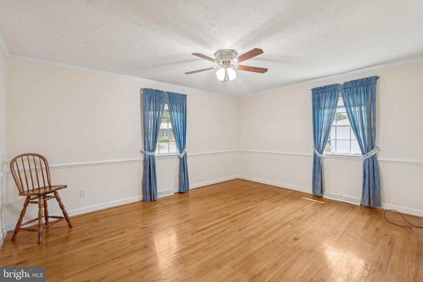 303 PARTLOW DR, GORDONSVILLE, Virginia 22942, 2 Bedrooms Bedrooms, ,1 BathroomBathrooms,Residential,For sale,303 PARTLOW DR,VAOR2010130 MLS # VAOR2010130