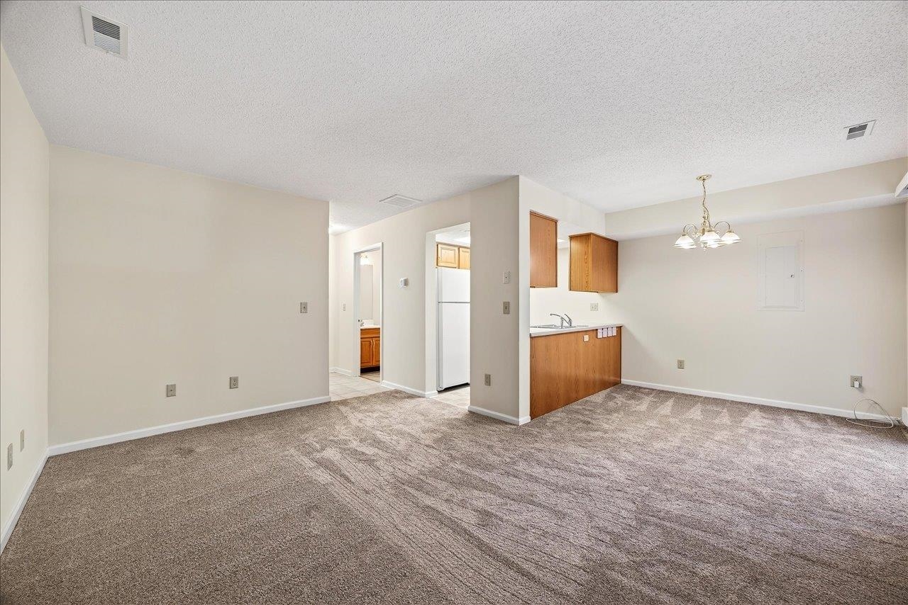 2455 TWIN GABLES CT, ROCKINGHAM, Virginia 22801, 3 Bedrooms Bedrooms, ,2 BathroomsBathrooms,Residential,2455 TWIN GABLES CT,668477 MLS # 668477