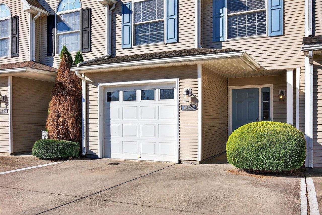 2455 TWIN GABLES CT, ROCKINGHAM, Virginia 22801, 3 Bedrooms Bedrooms, ,2 BathroomsBathrooms,Residential,2455 TWIN GABLES CT,668477 MLS # 668477