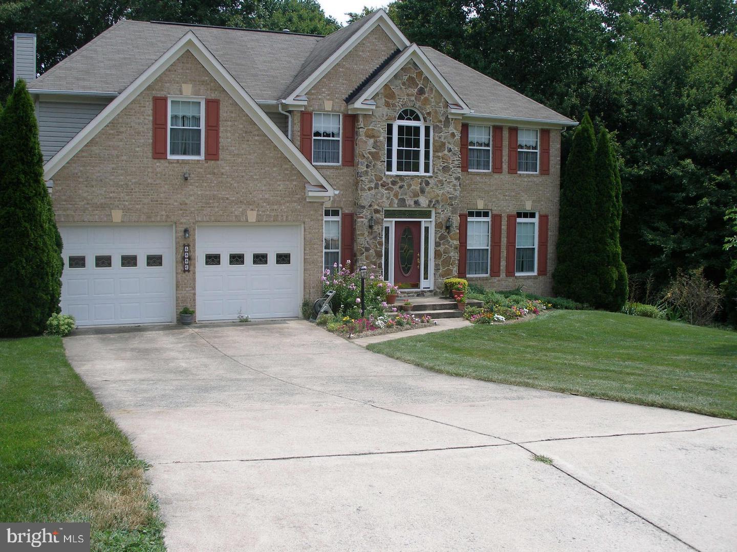 5886 RHODE ISLAND DR, WOODBRIDGE, Virginia 22193, 4 Bedrooms Bedrooms, ,3 BathroomsBathrooms,Residential,For sale,5886 RHODE ISLAND DR,VAPW2100418 MLS # VAPW2100418